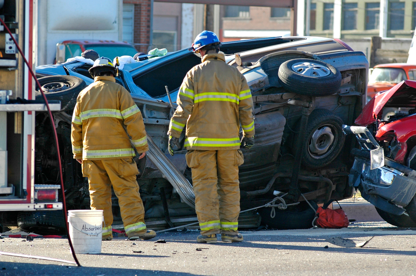 Rescue rollover accident