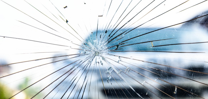 broken windshield accident in connecticut