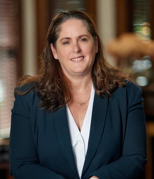 Jennifer Brostek headshot