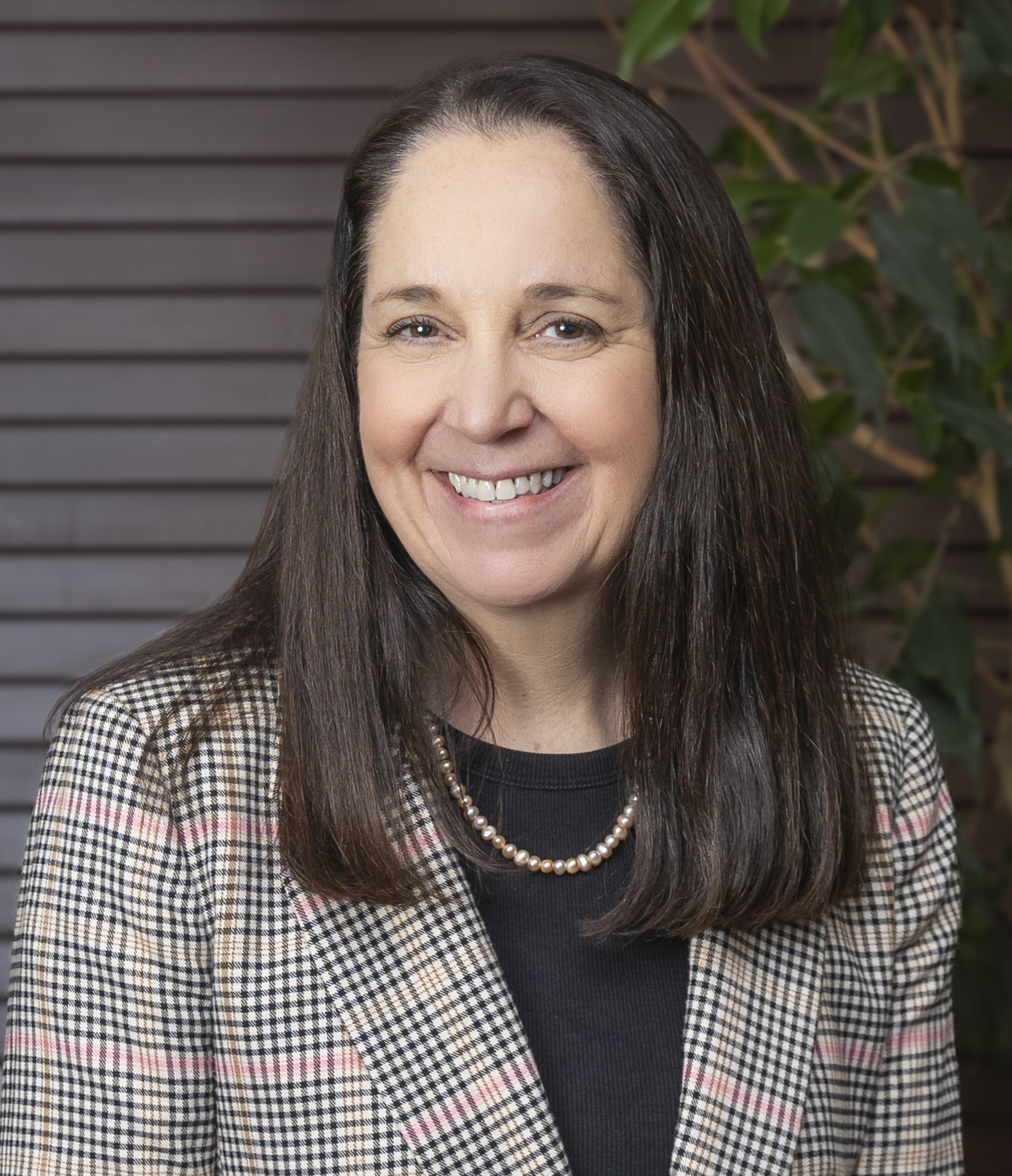 Renee Dwyer Staff Image
